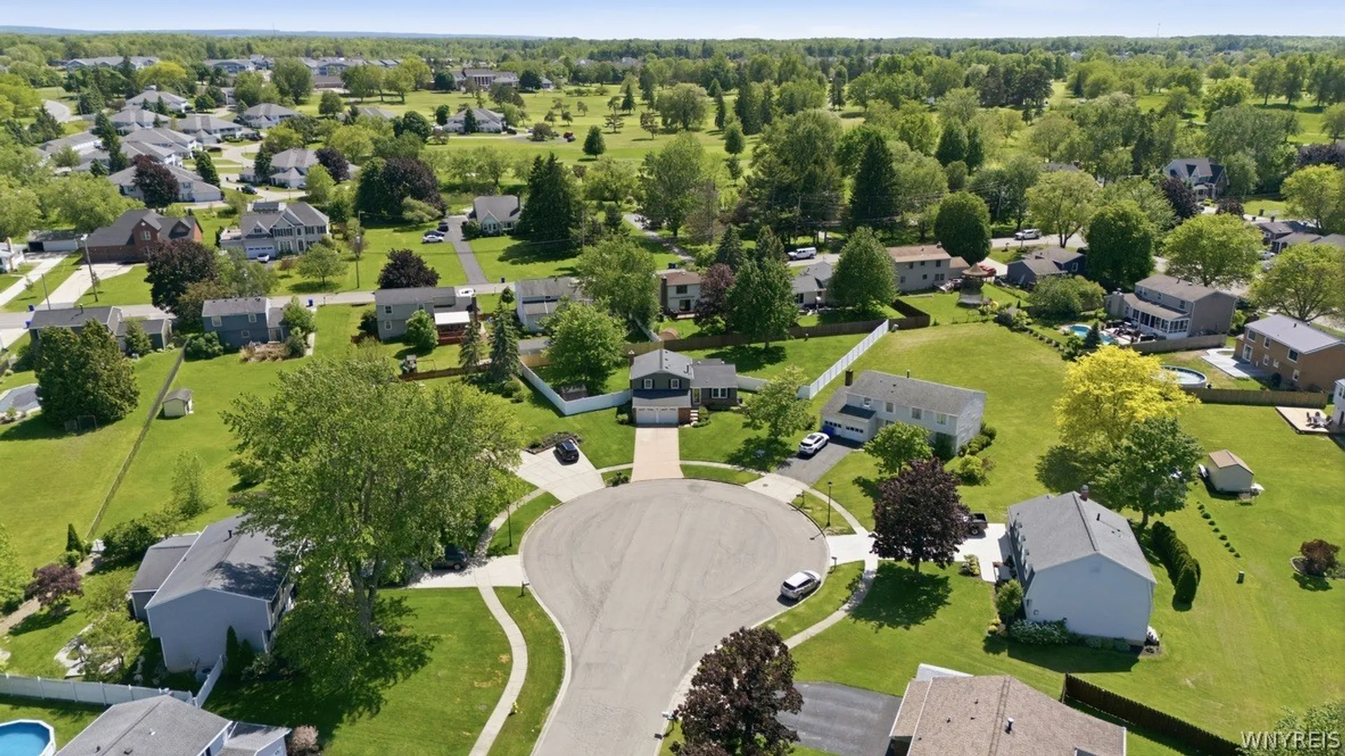 Property at 5183 Garden Path, Hamburg, NY 14075 43