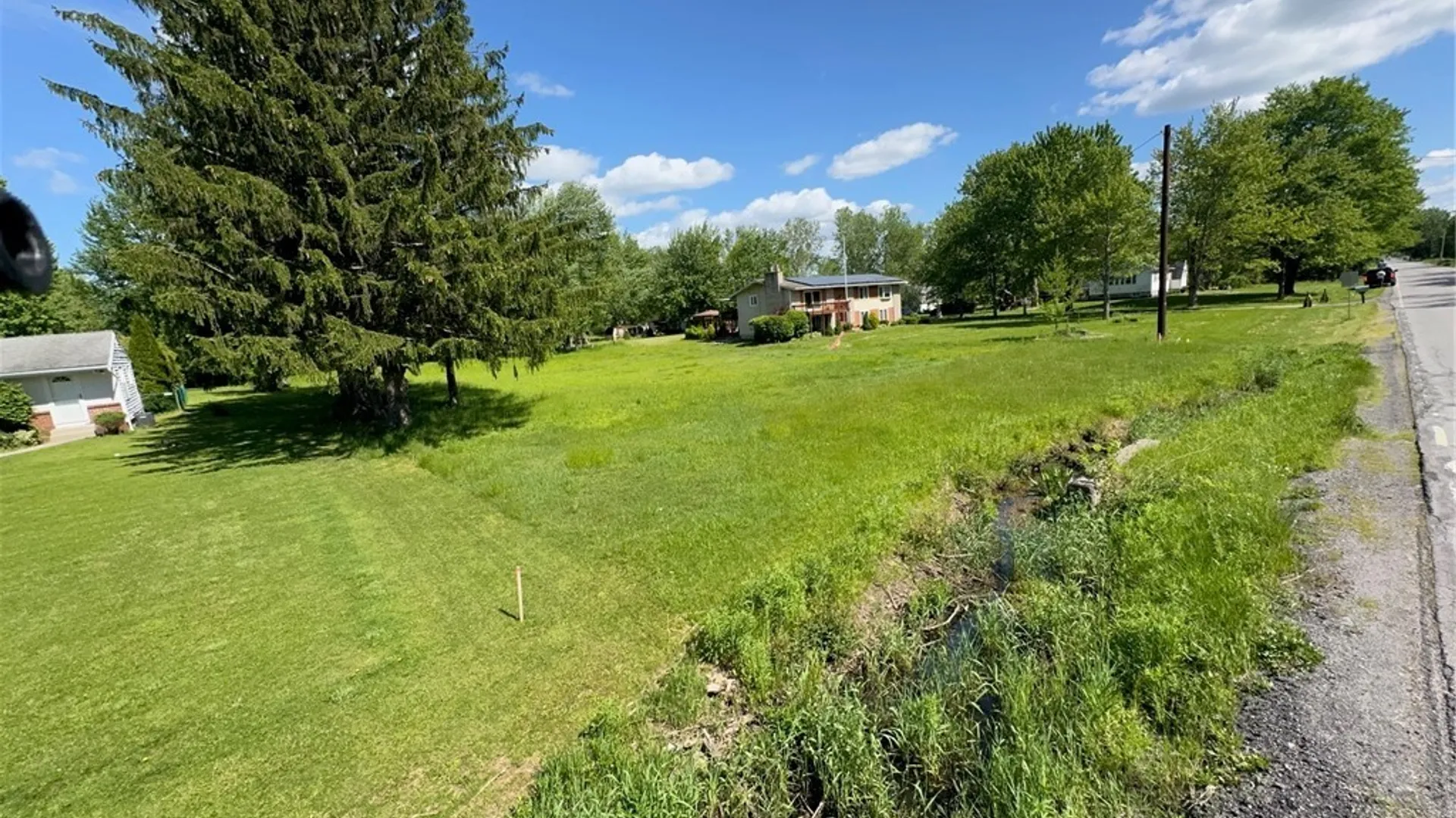 Property at 1325 New Road, Amherst, NY 14228 9
