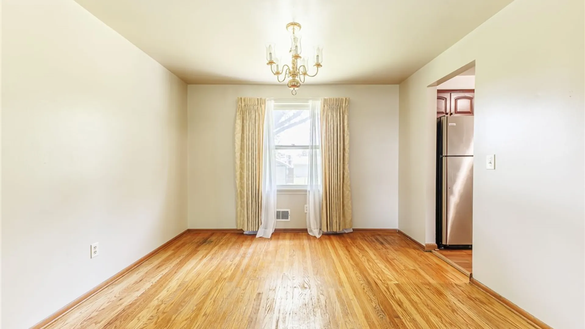 Property at 12 Blue Spruce Lane, Perinton, NY 14450 11
