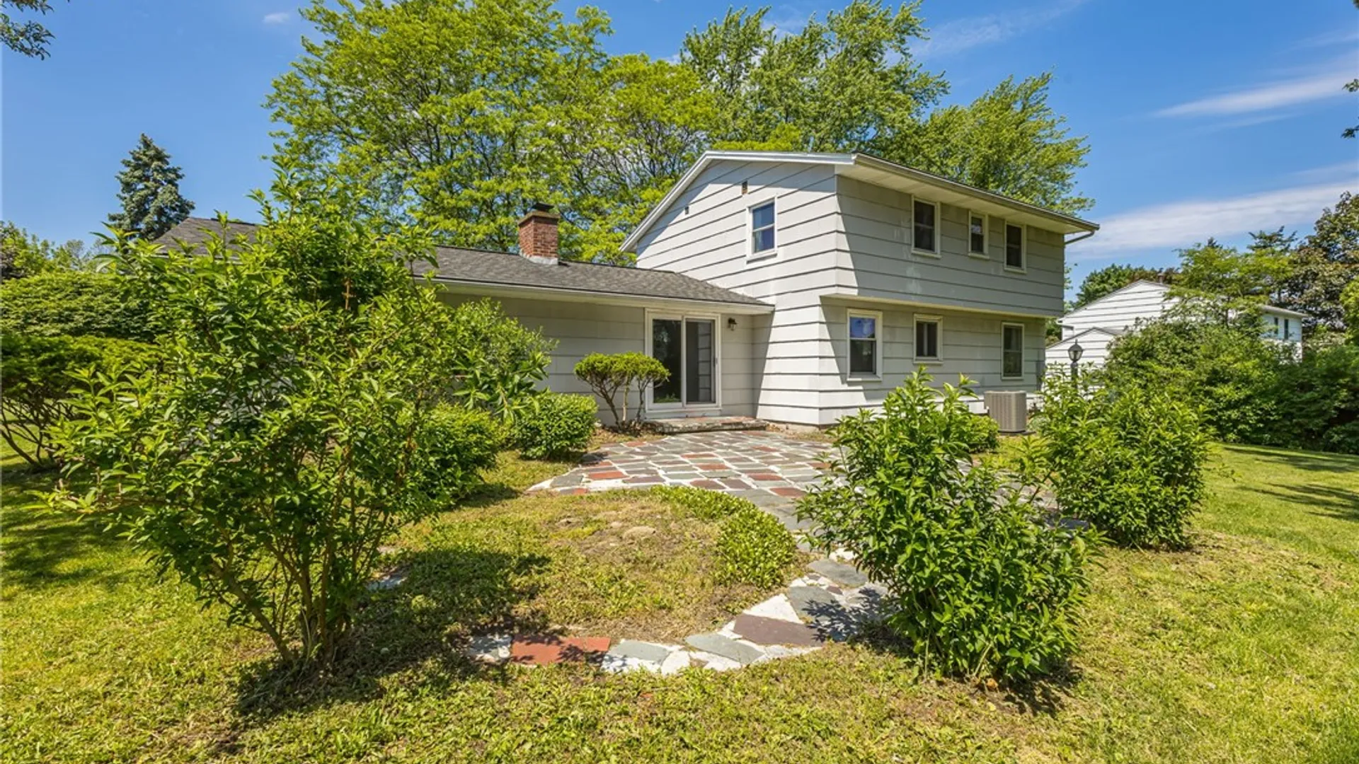 Property at 12 Blue Spruce Lane, Perinton, NY 14450 32