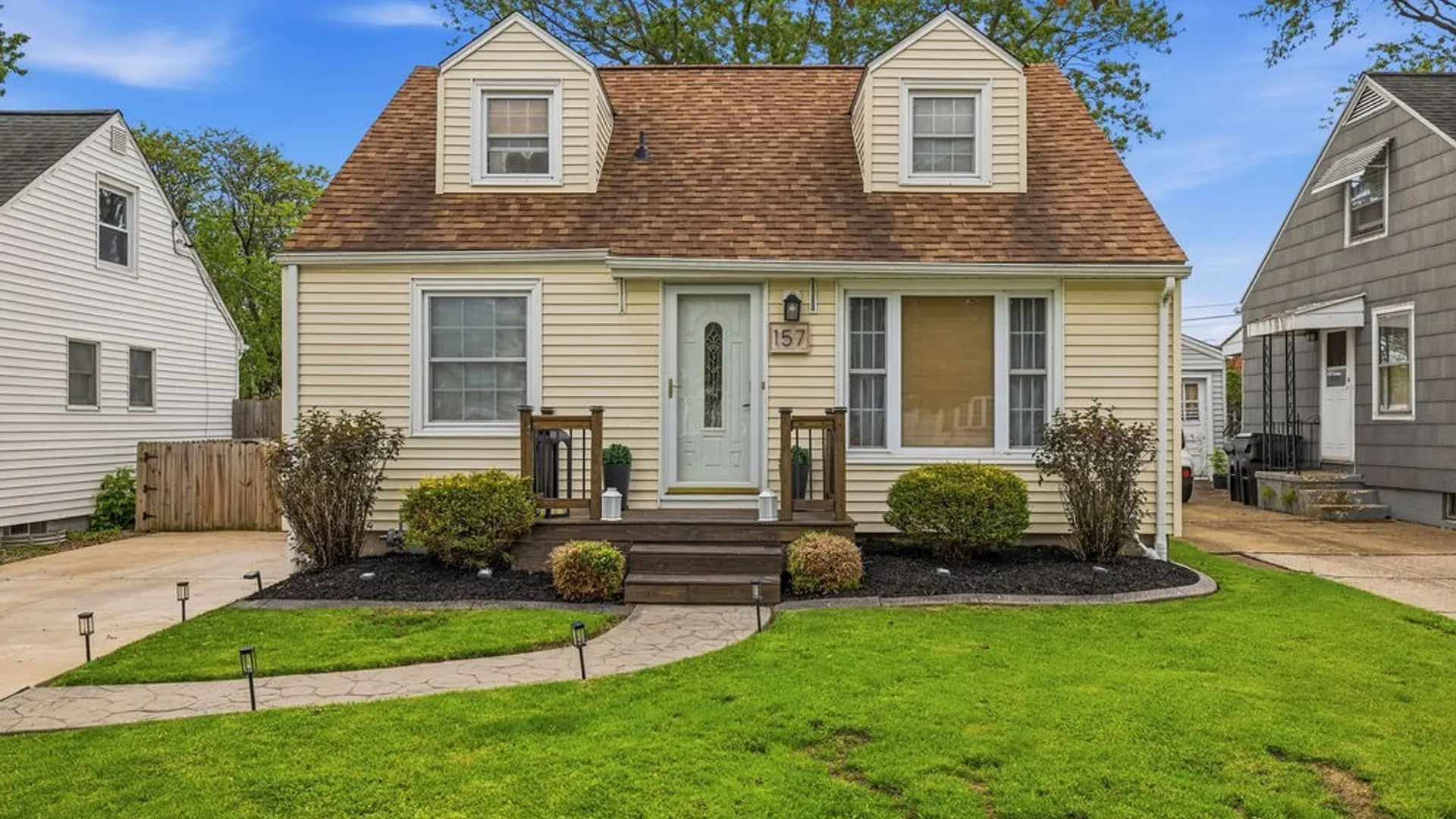 Property at 157 Thorncliff Road, Tonawanda, NY 14223 2