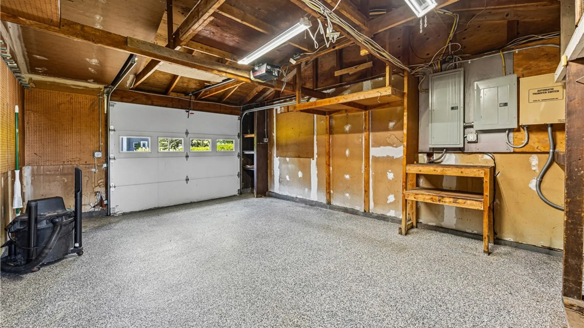 Property at 824 Hamlin Parma Townline Road, Parma, NY 14468 25