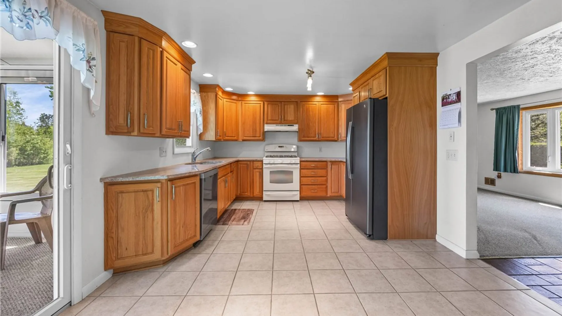 Property at 824 Hamlin Parma Townline Road, Parma, NY 14468 6