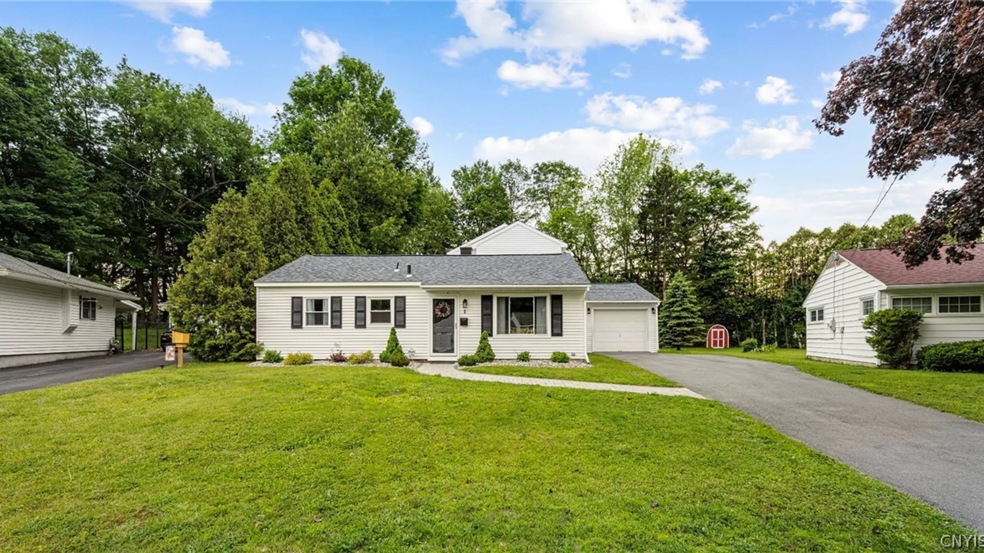 Property at 1 Cone Circle, New Hartford, NY 13413 39