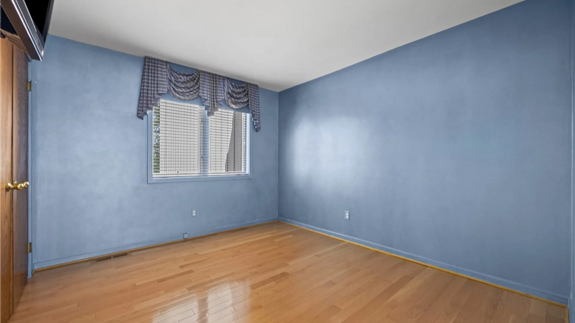 Property at 11 Scr Lane, Perinton, NY 14564 30