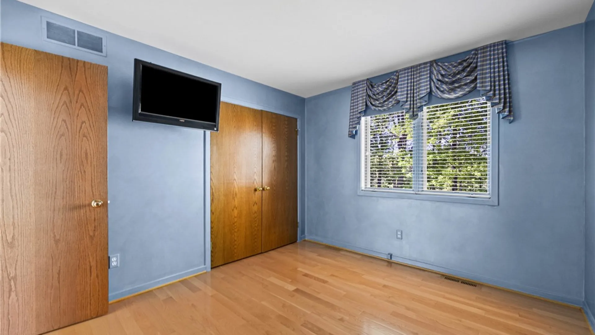 Property at 11 Scr Lane, Perinton, NY 14564 31