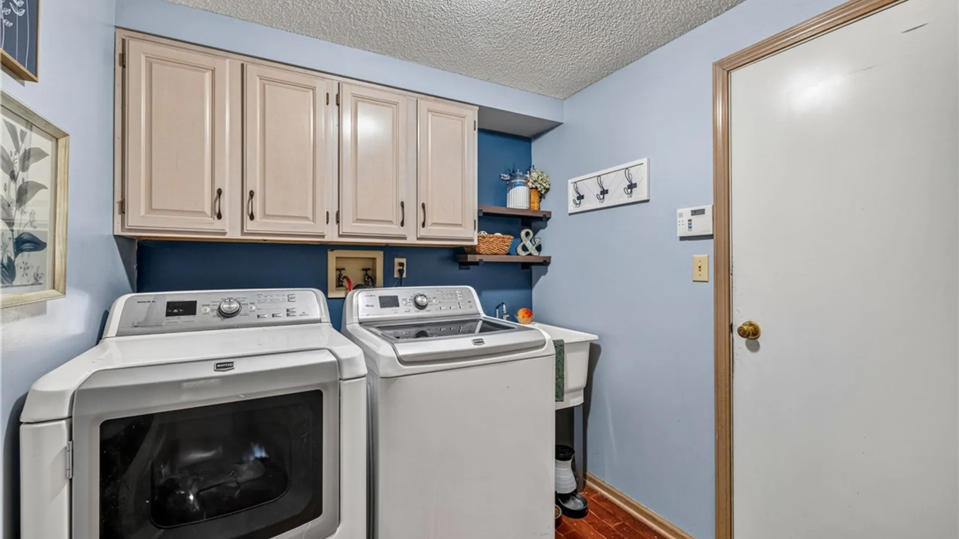 Property at 5665 Green Meadow Court, Hamburg, NY 14075 37