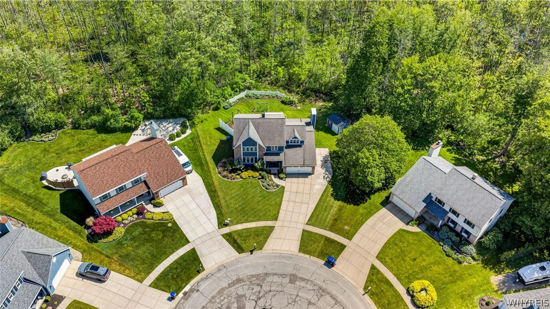 Property at 5665 Green Meadow Court, Hamburg, NY 14075 5