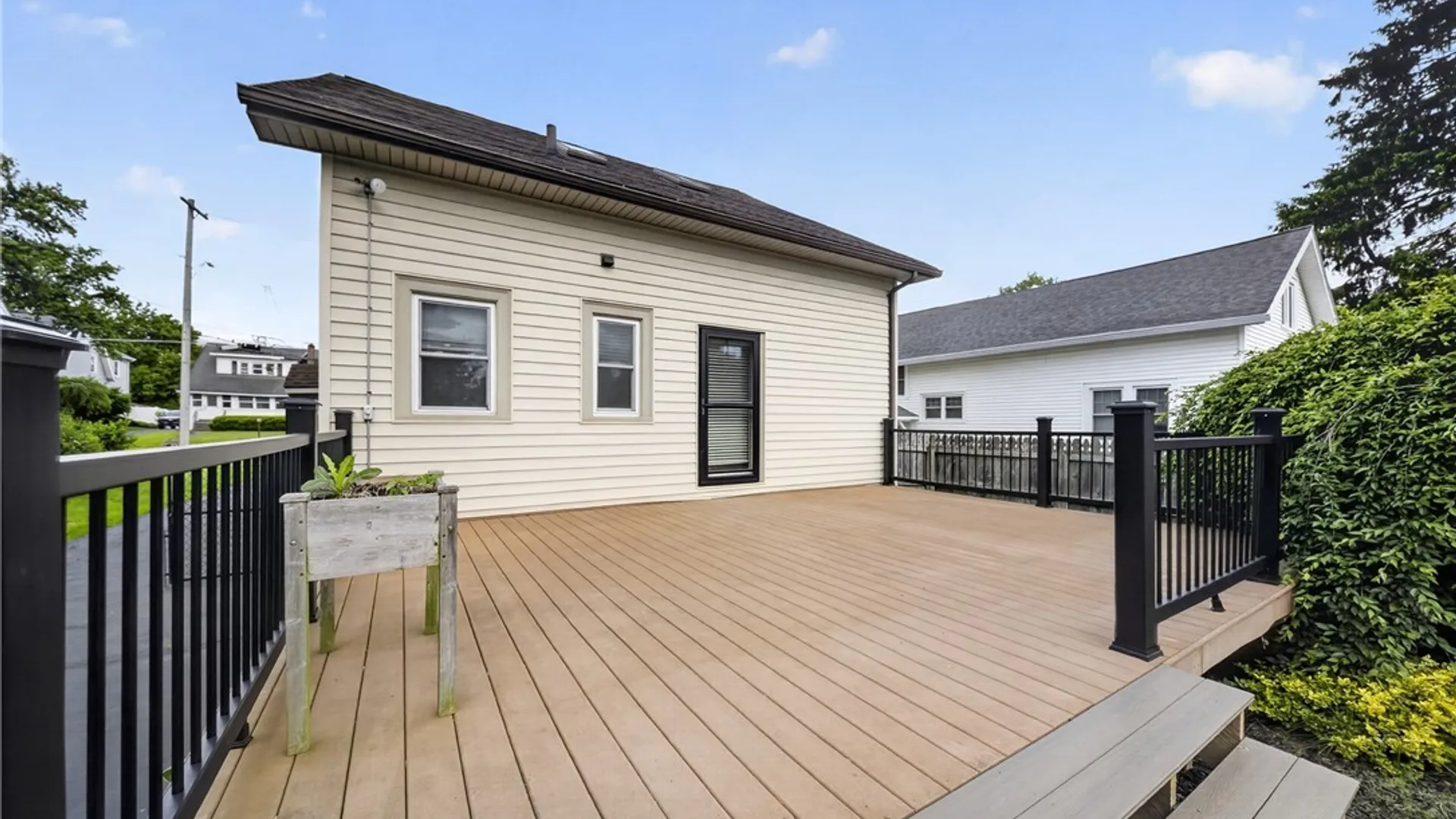 Property at 235 Homecroft Road, Syracuse, NY 13206 34