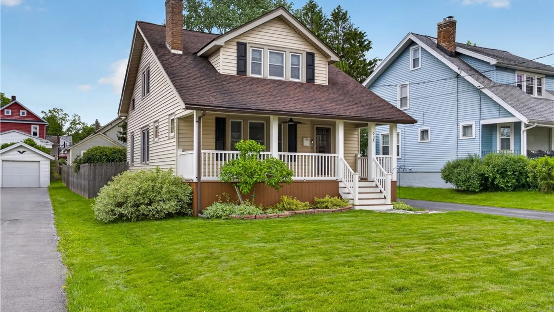 Property at 235 Homecroft Road, Syracuse, NY 13206 4