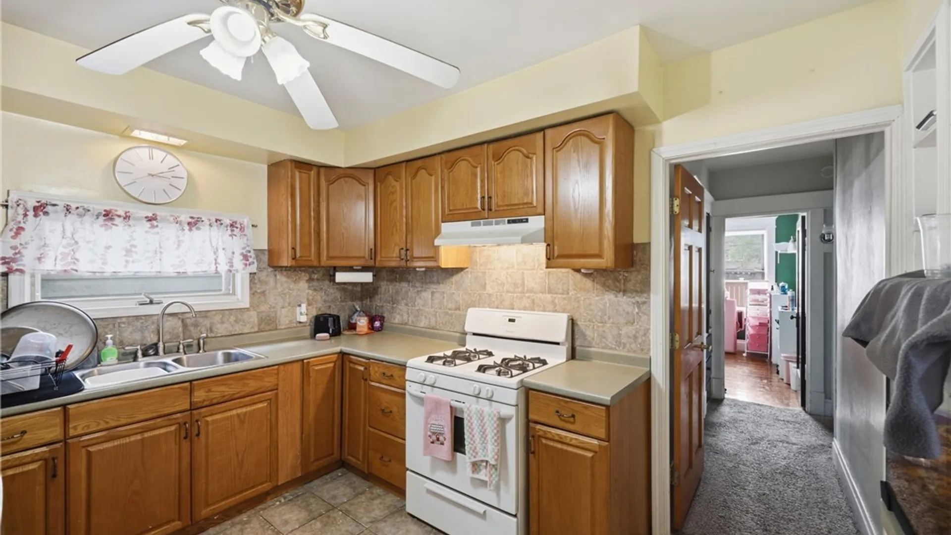 Property at 121 Tacoma Avenue, Buffalo, NY 14216 21