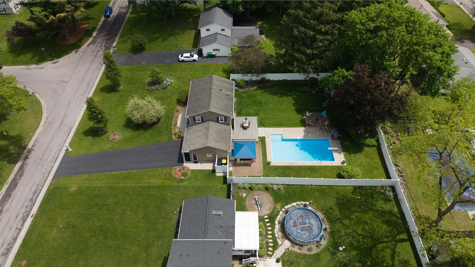 Property at 5 Sandy Hill Drive, Perinton, NY 14450 11