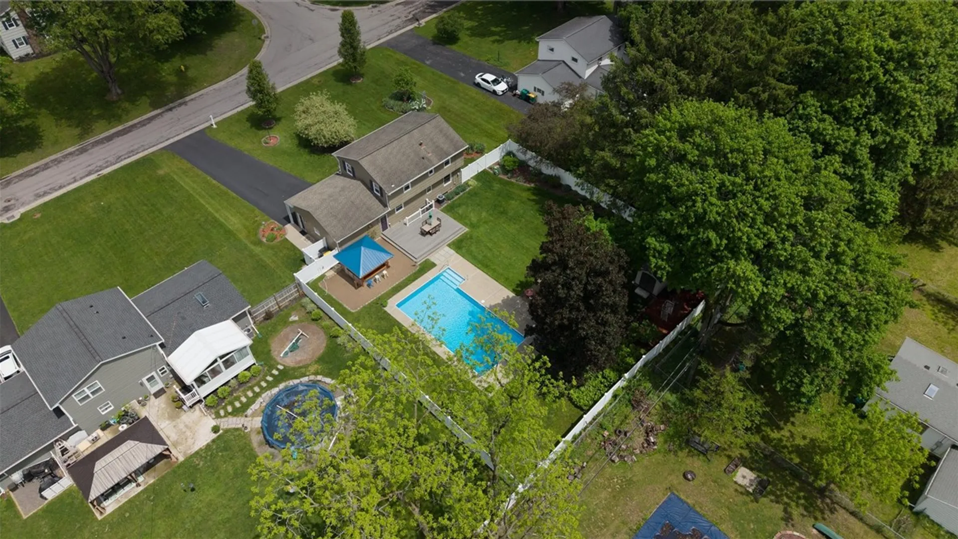 Property at 5 Sandy Hill Drive, Perinton, NY 14450 16