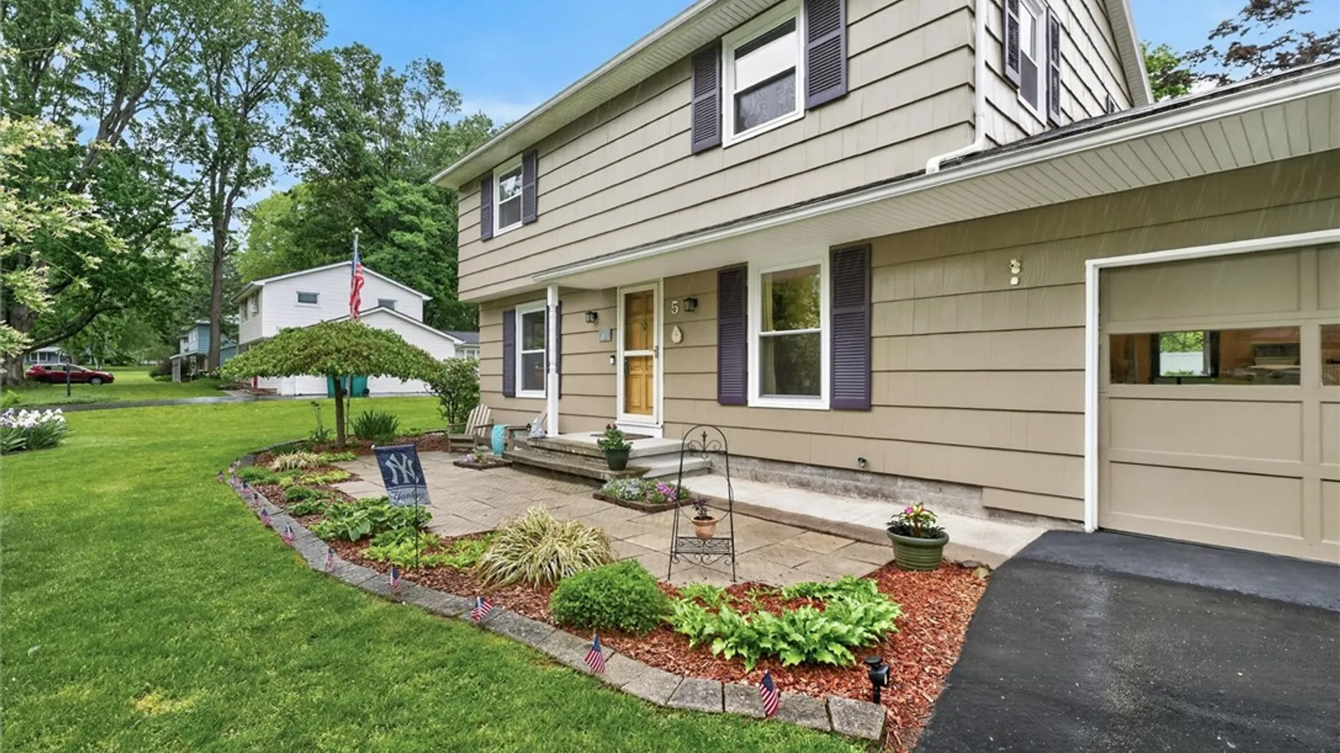 Property at 5 Sandy Hill Drive, Perinton, NY 14450 5
