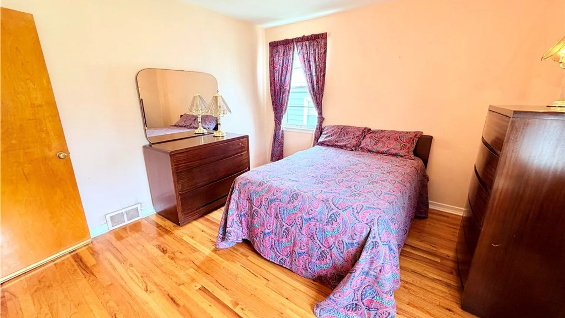 Property at 914 Arthur Street, Utica, NY 13501 12