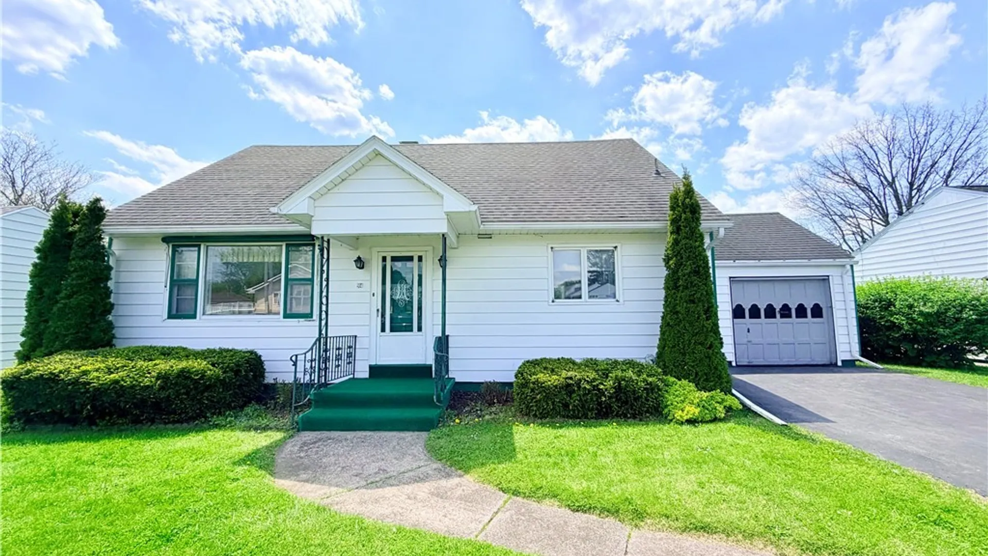 Property at 914 Arthur Street, Utica, NY 13501 2