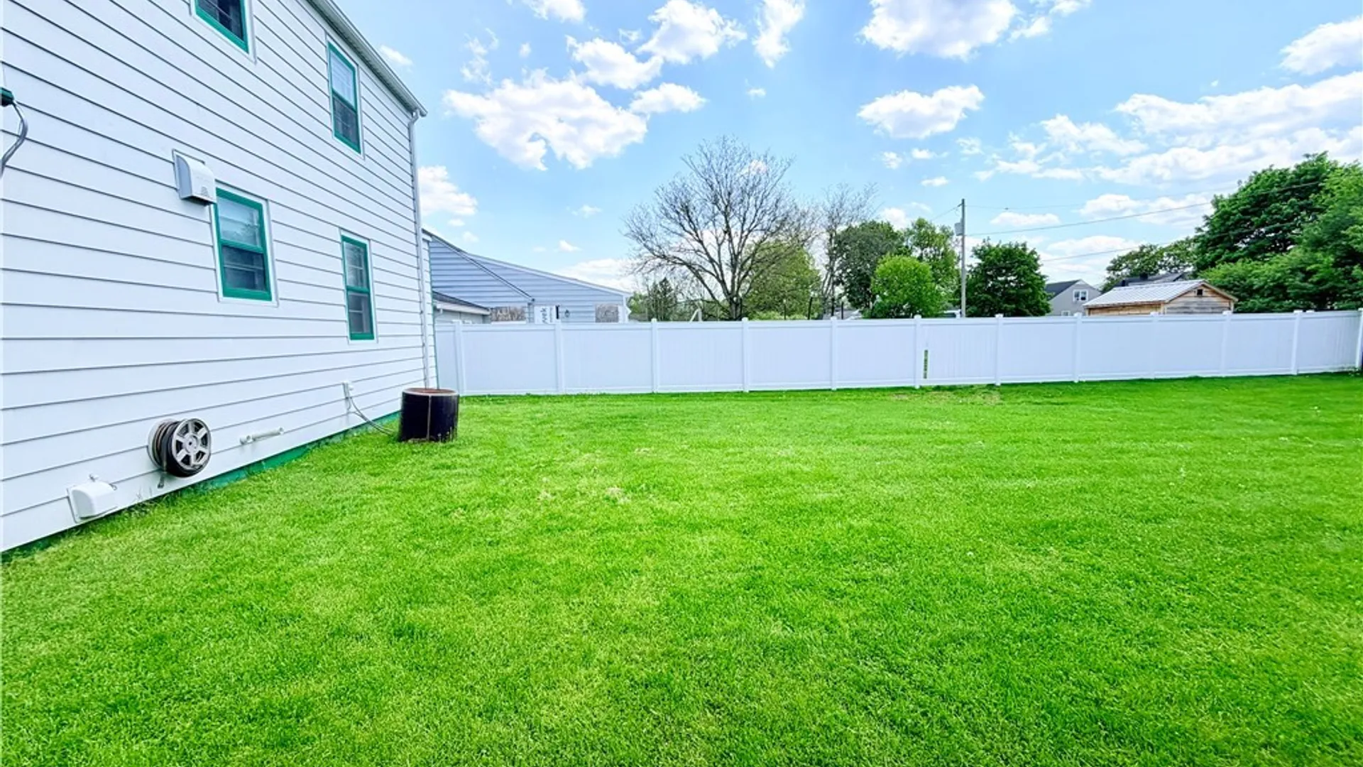 Property at 914 Arthur Street, Utica, NY 13501 21
