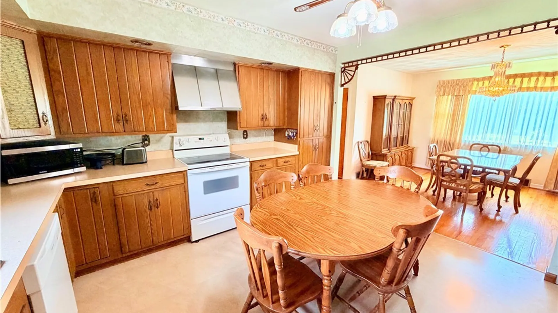 Property at 914 Arthur Street, Utica, NY 13501 6
