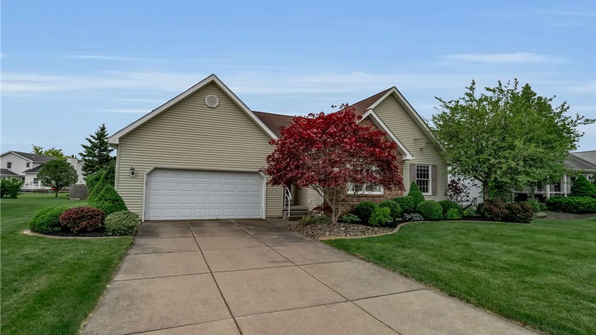 Property at 2650 Patel Drive, Wheatfield, NY 14304 3