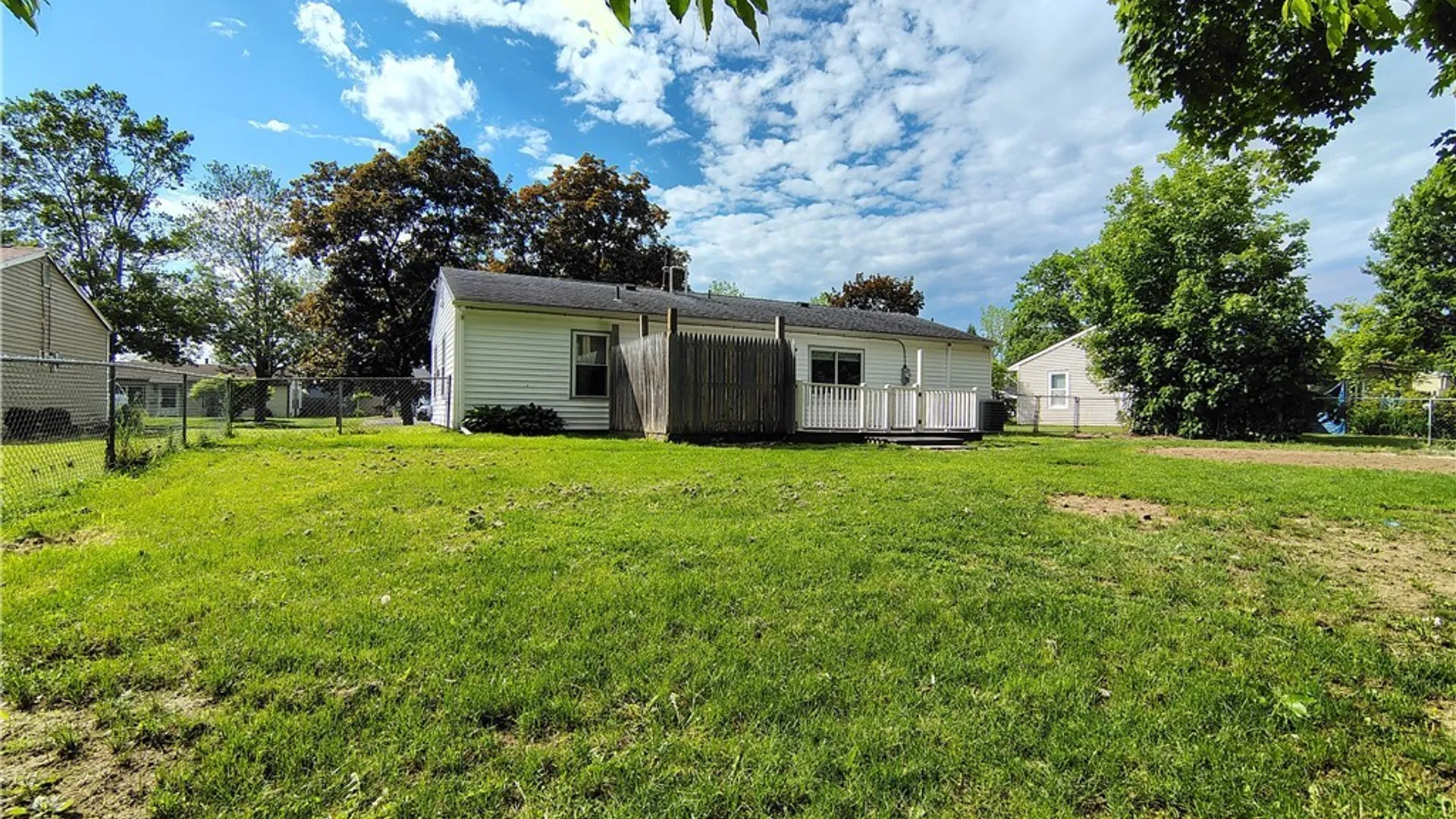 Property at 414 Williamsburg Road, Utica, NY 13502 29