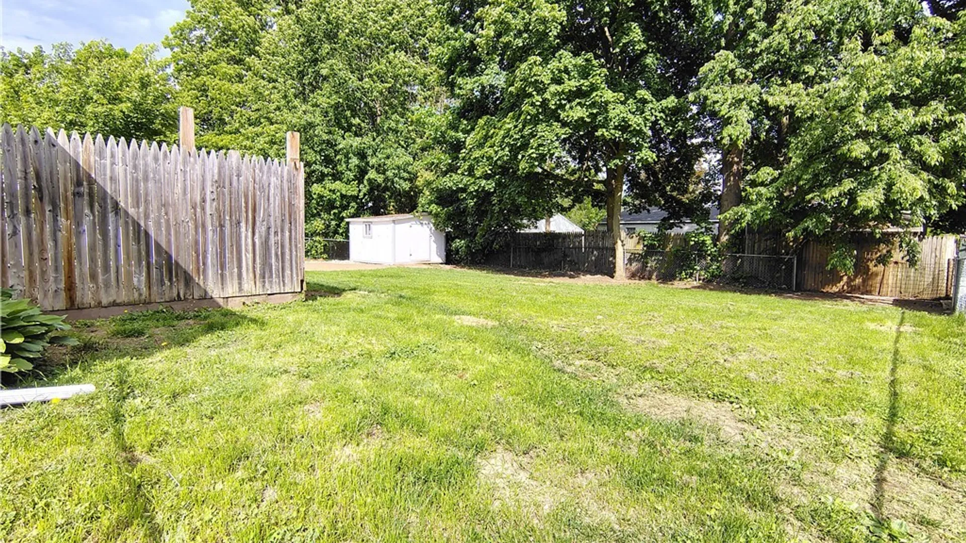Property at 414 Williamsburg Road, Utica, NY 13502 33