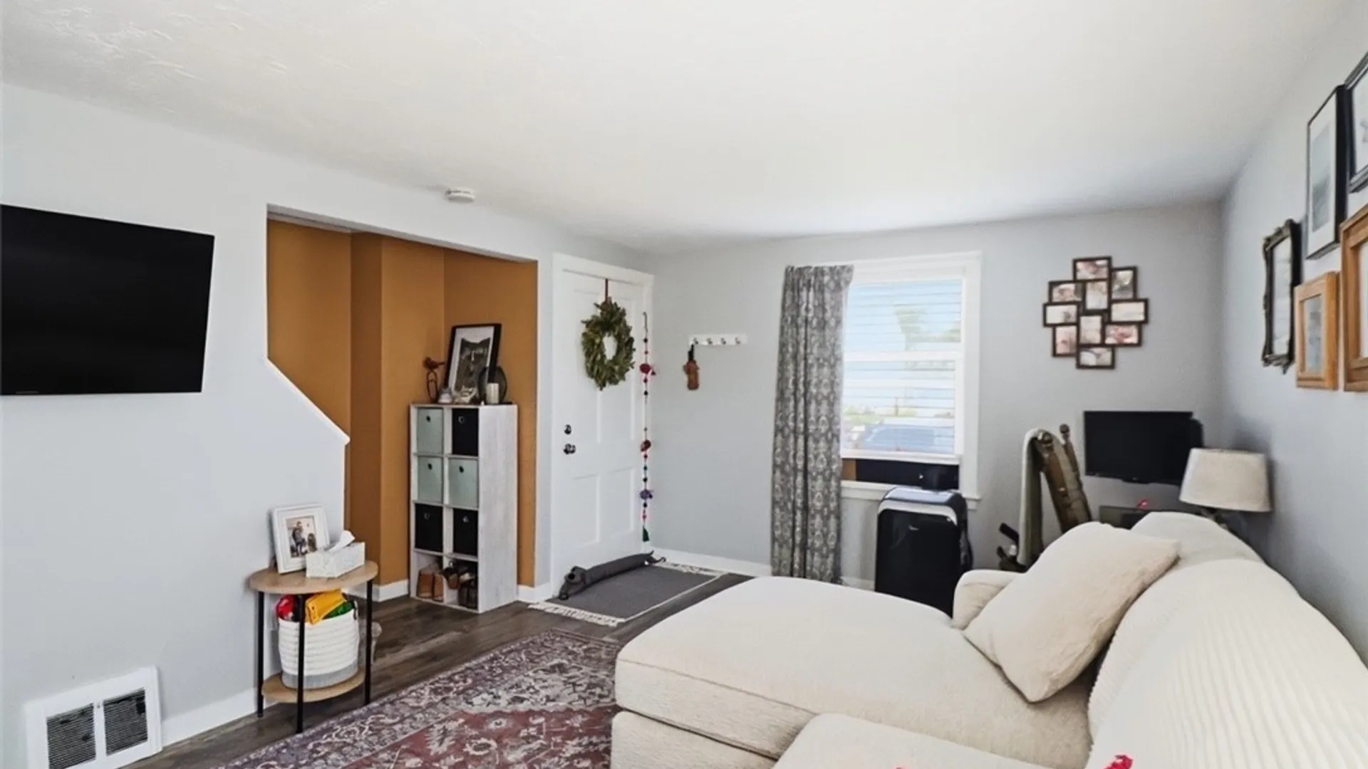Property at 312 W Girard Boulevard, Tonawanda, NY 14217 17