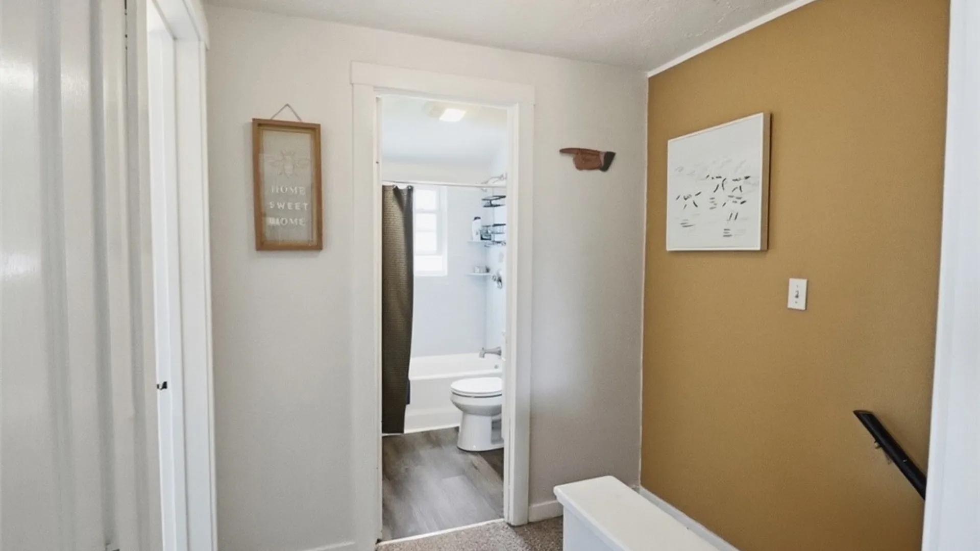 Property at 312 W Girard Boulevard, Tonawanda, NY 14217 21