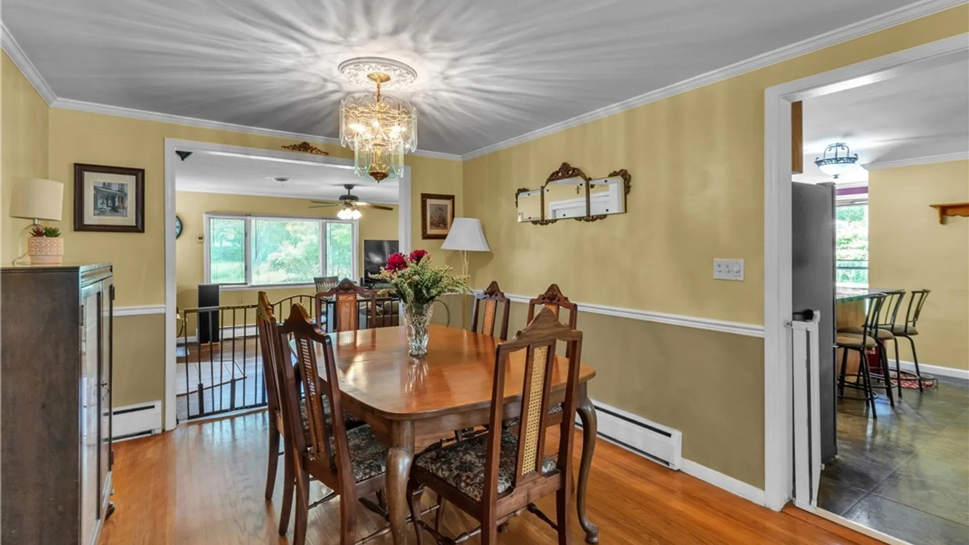 Property at 8667 Bonview, Clarence, NY 14221 10