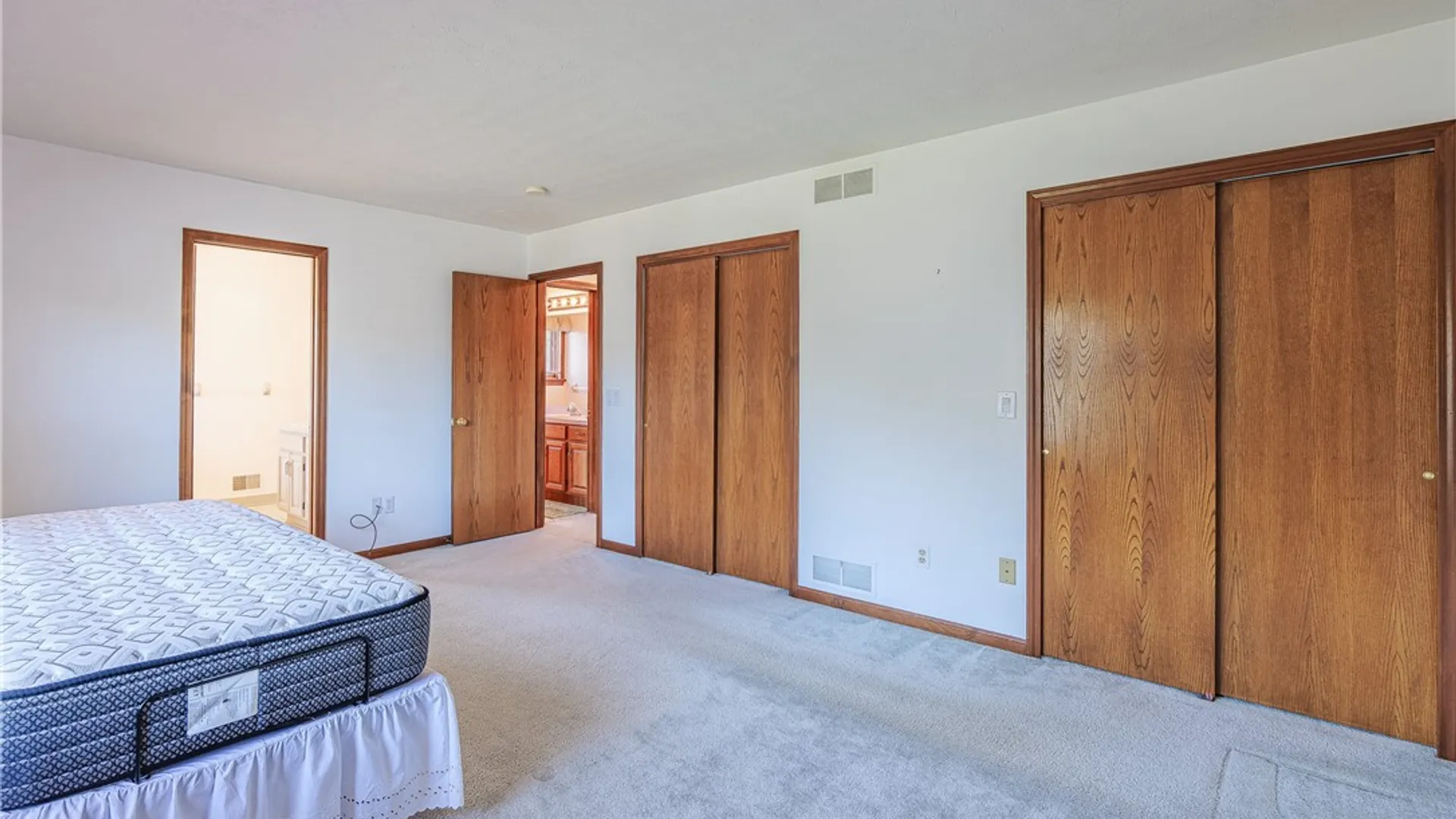 Property at 396 Pineville Lane, Webster, NY 14580 28