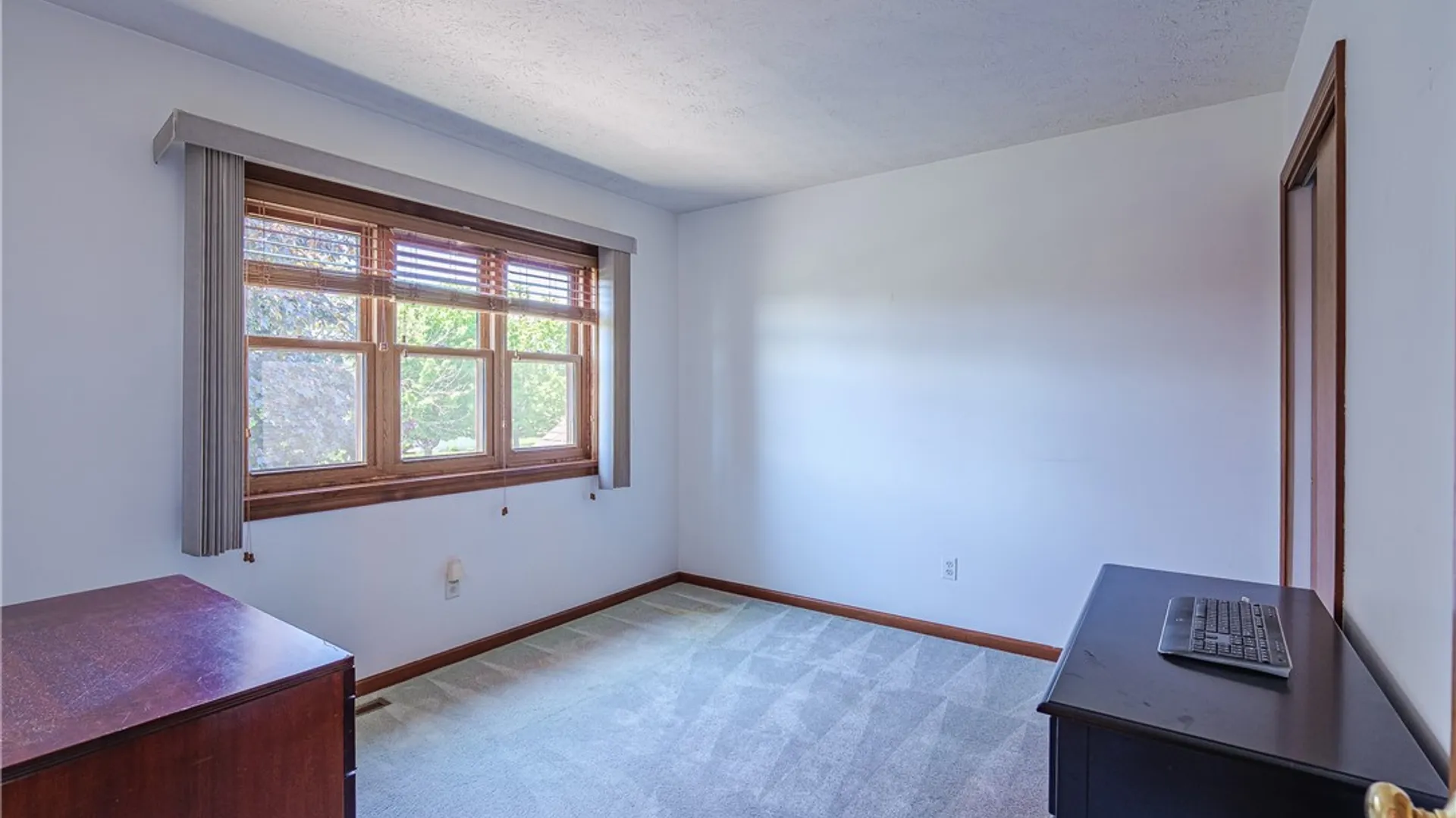 Property at 396 Pineville Lane, Webster, NY 14580 34