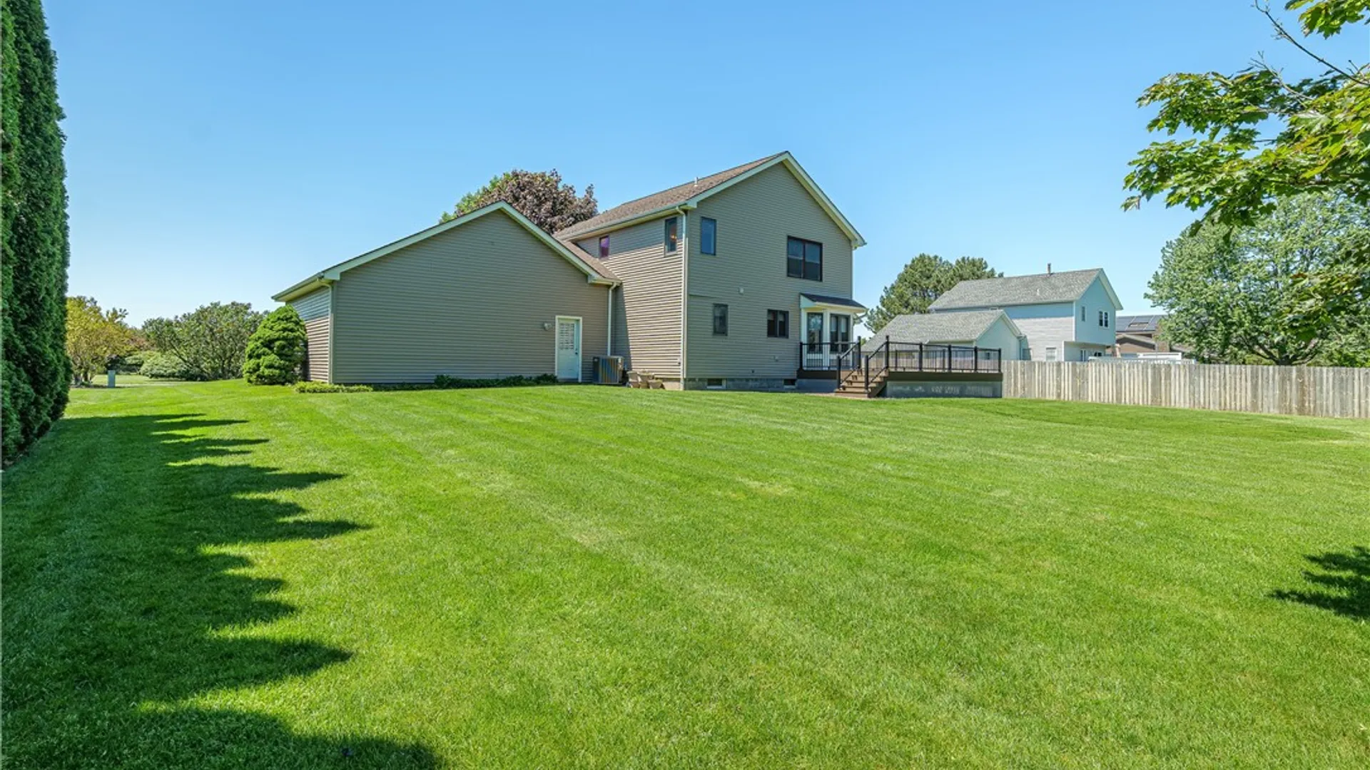 Property at 396 Pineville Lane, Webster, NY 14580 45