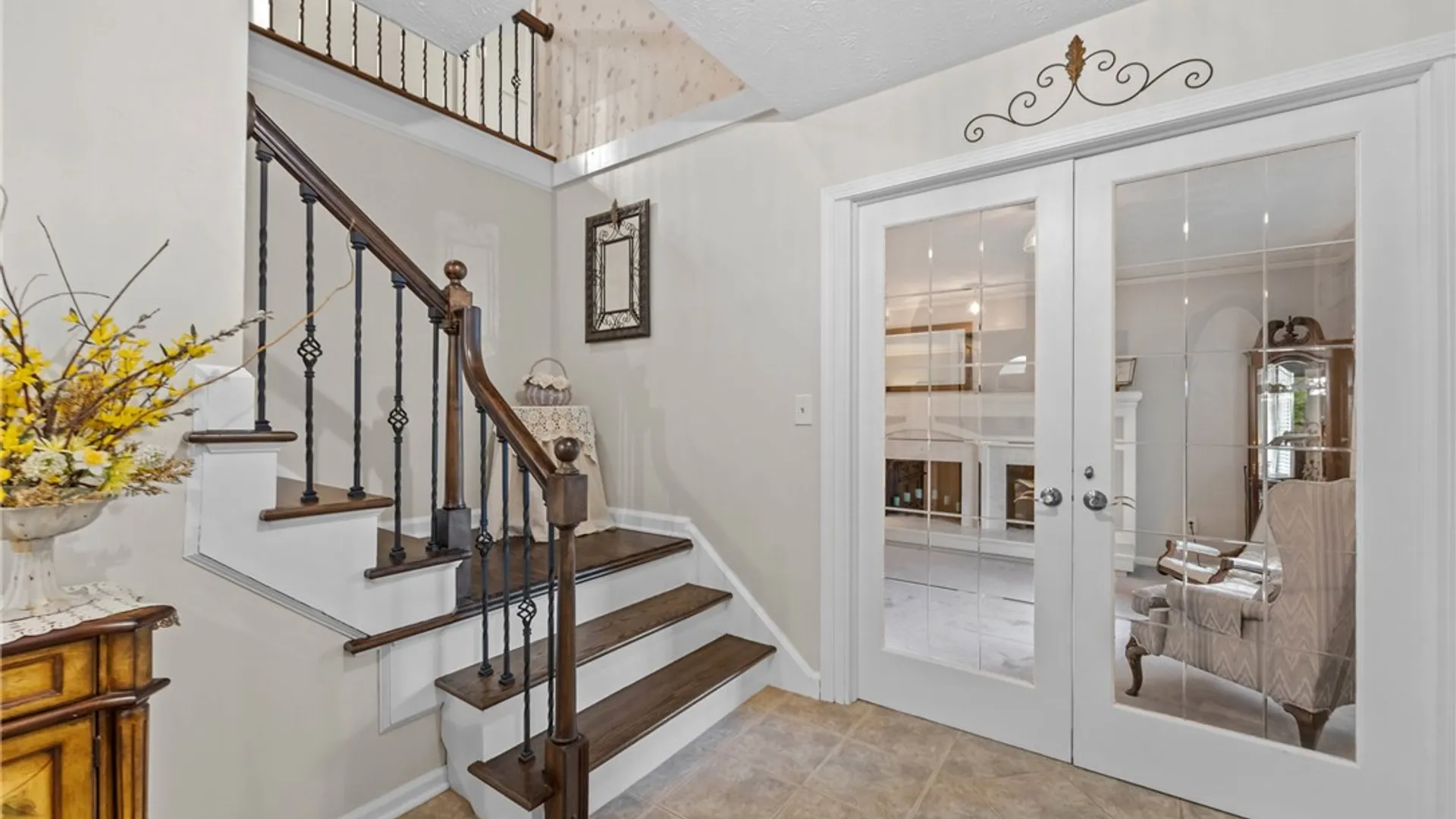 Property at 4 Woodbriar Lane, Chili, NY 14624 4