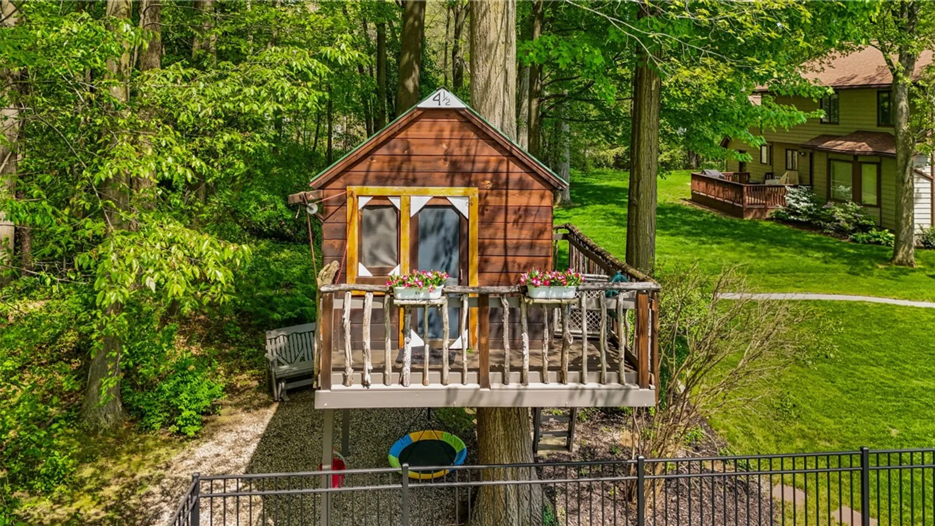 Property at 4 Woodbriar Lane, Chili, NY 14624 47