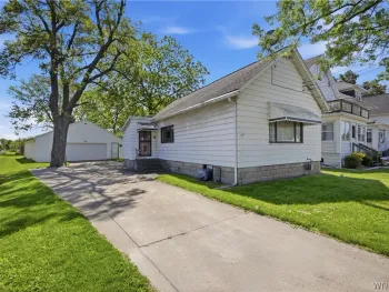 Property at 389 Delaware Street, Tonawanda, NY 14150