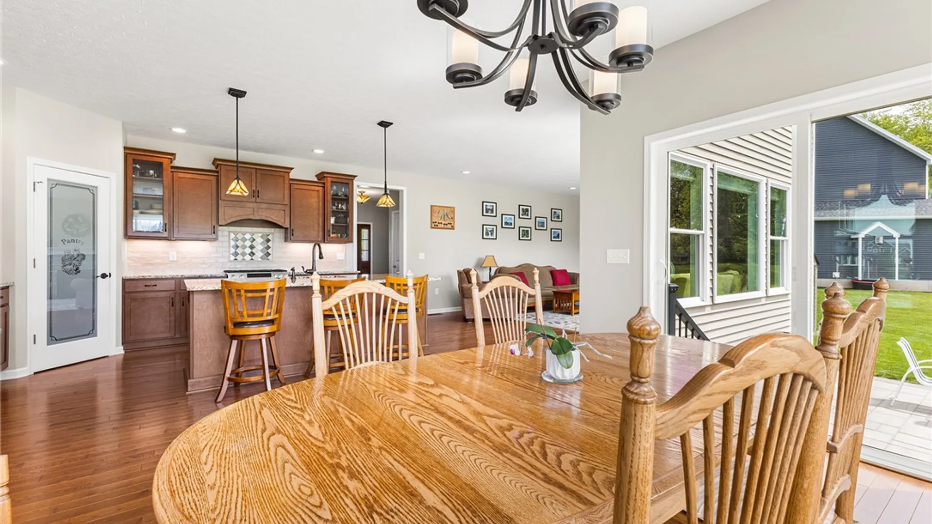 Property at 56 Knightbridge Circle, Penfield, NY 14526 24