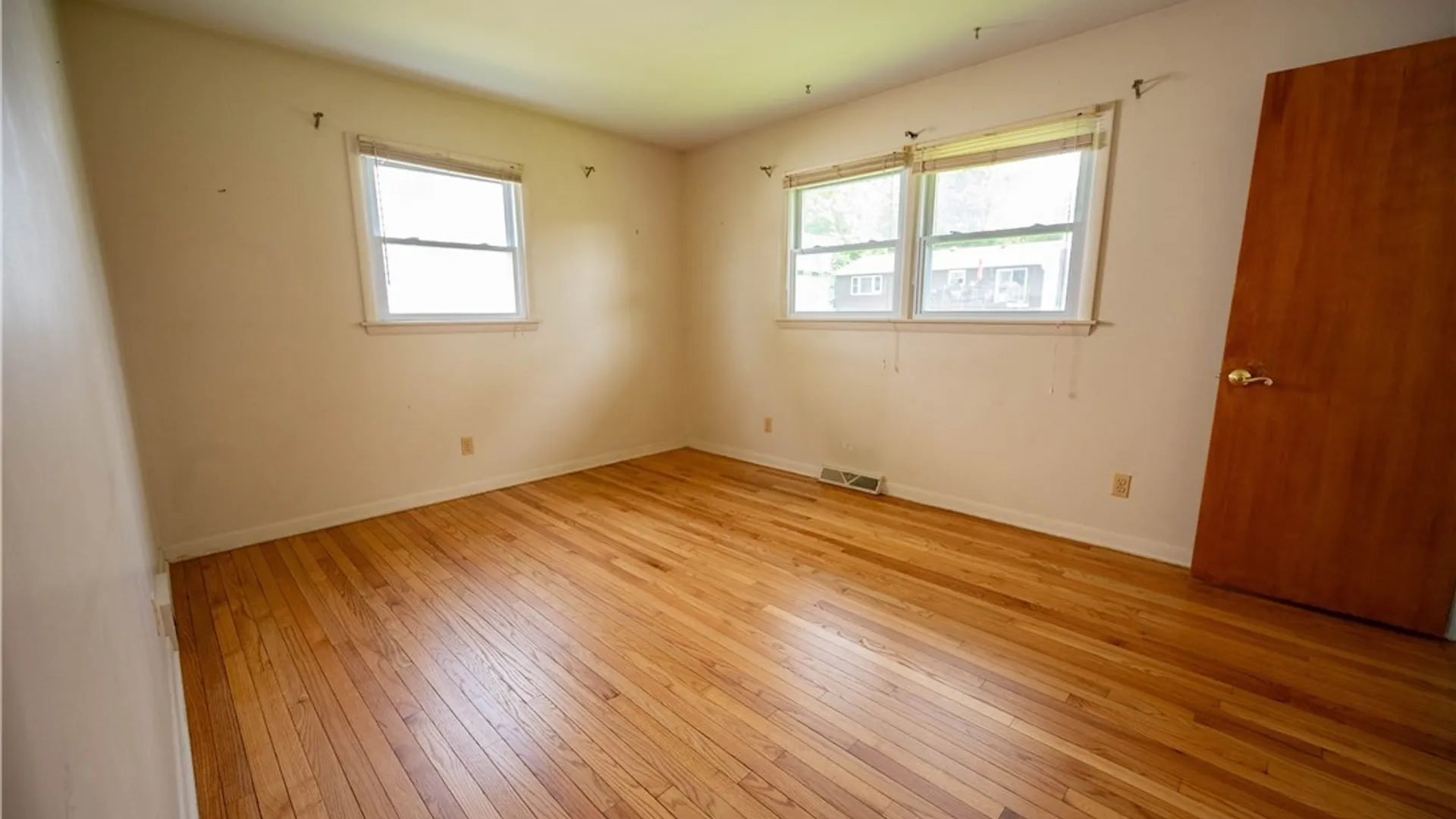 Property at 812 Jeffrey Street, Herkimer, NY 13350 10