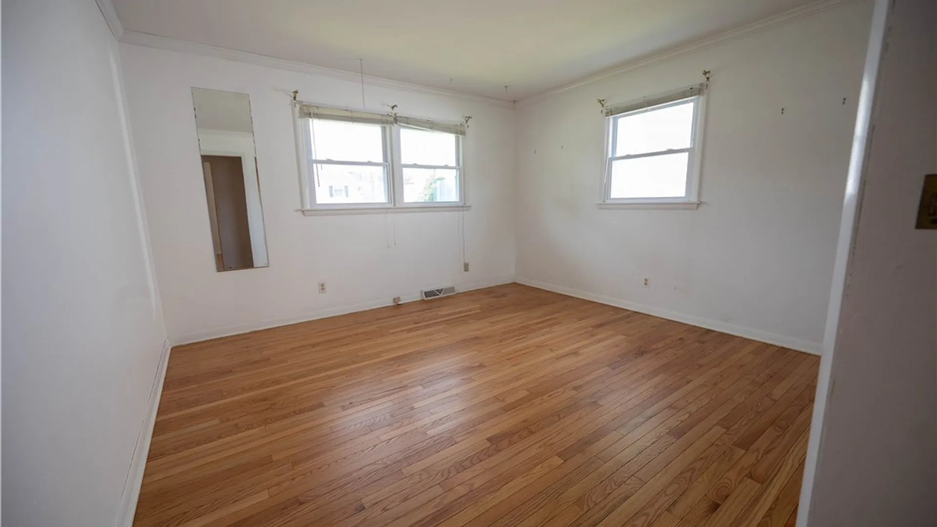Property at 812 Jeffrey Street, Herkimer, NY 13350 5
