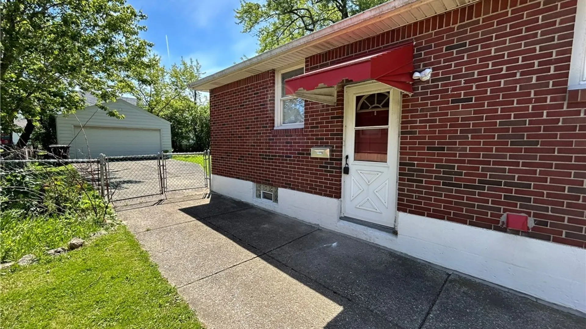 Property at 1835 Military Road, Tonawanda, NY 14217 2