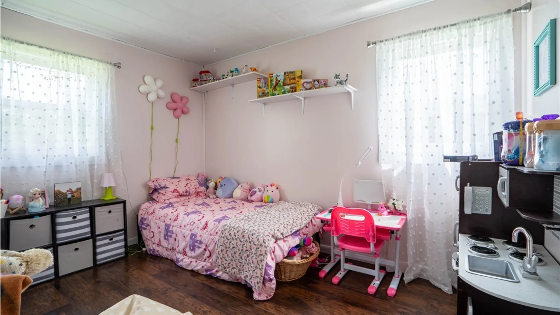 Property at 69 Oakdale Avenue, New Hartford, NY 13413 28