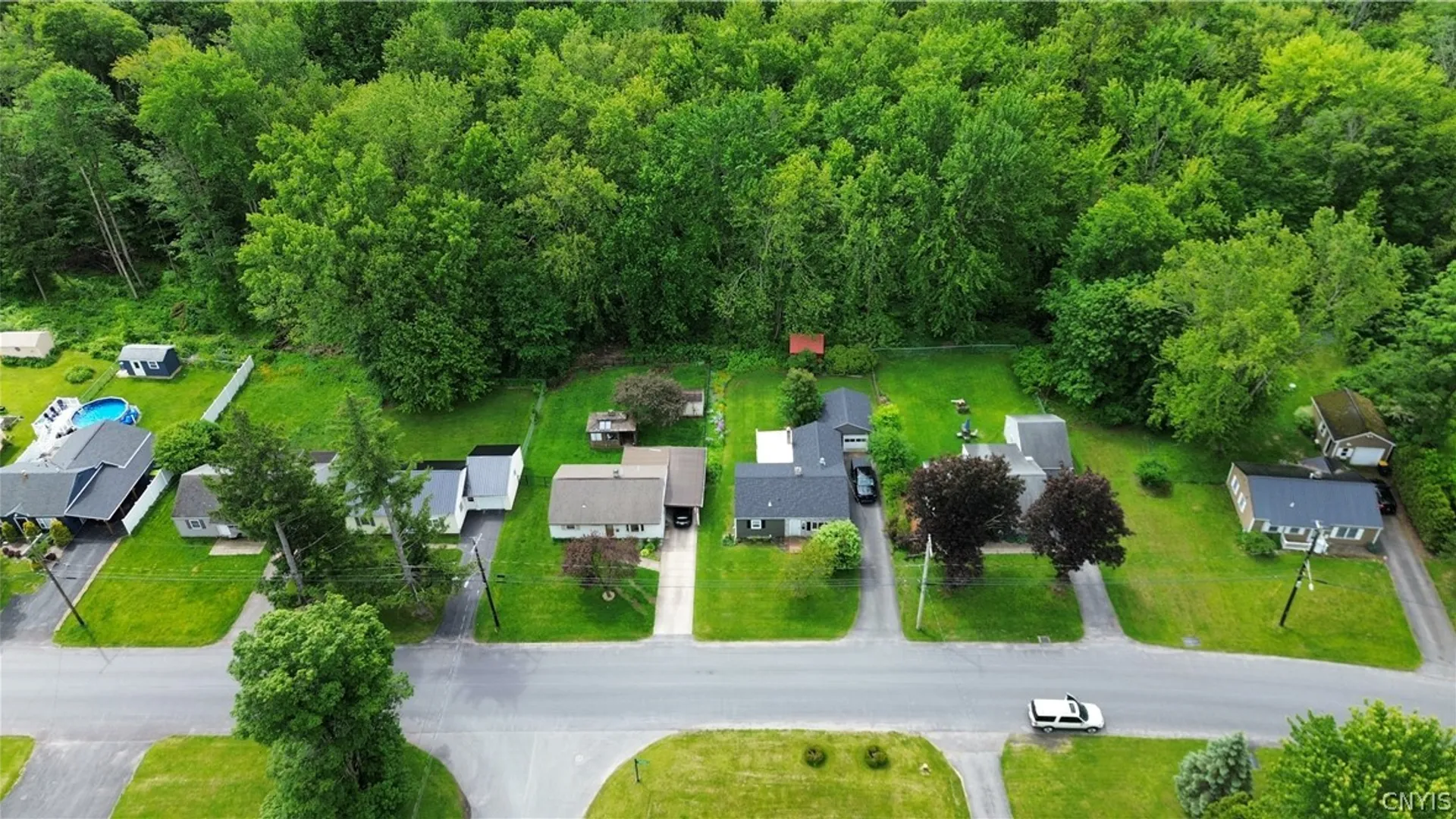 Property at 69 Oakdale Avenue, New Hartford, NY 13413 43