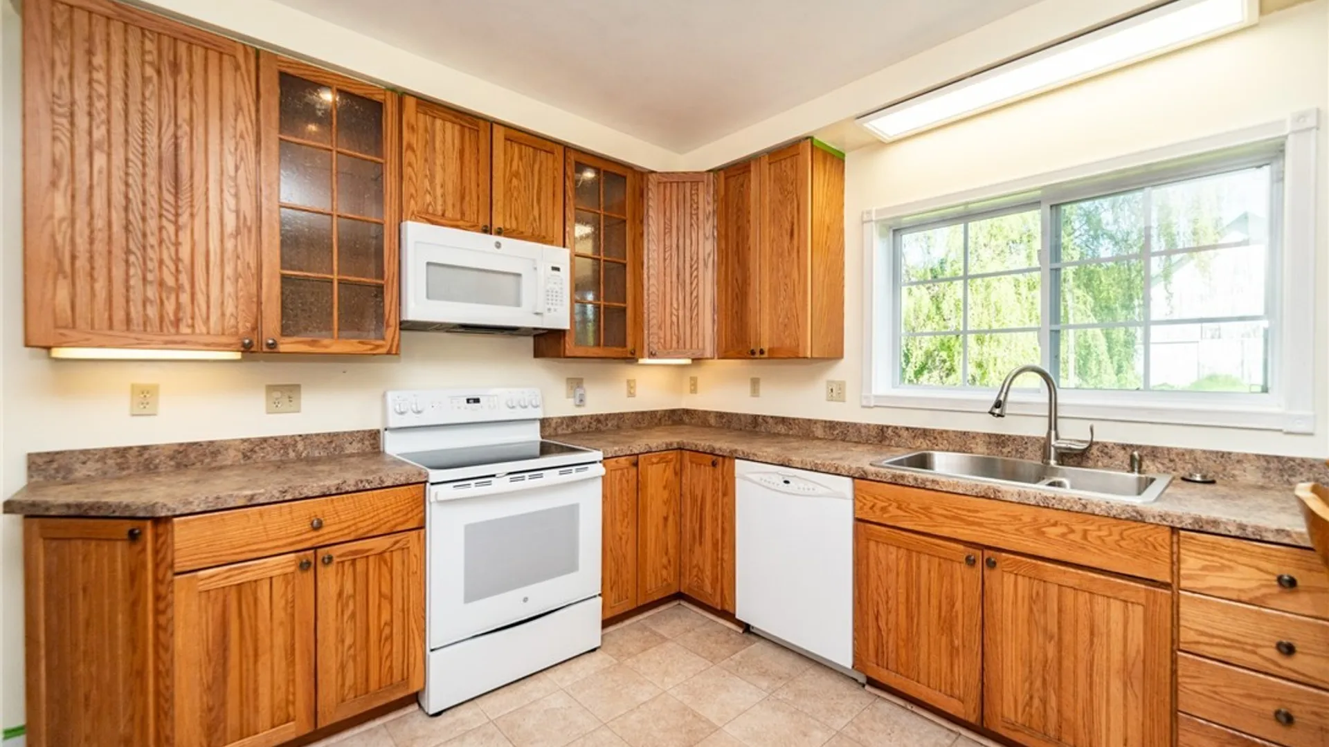Property at 9318 Creek Road, Batavia, NY 14020 21