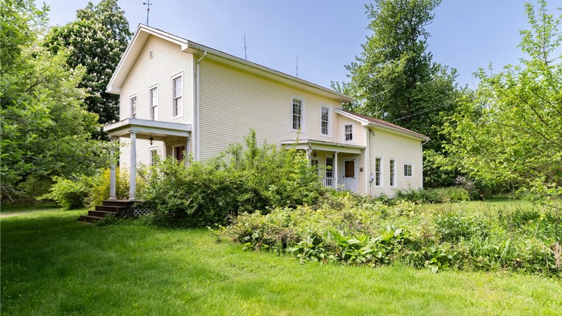 Property at 9318 Creek Road, Batavia, NY 14020 3