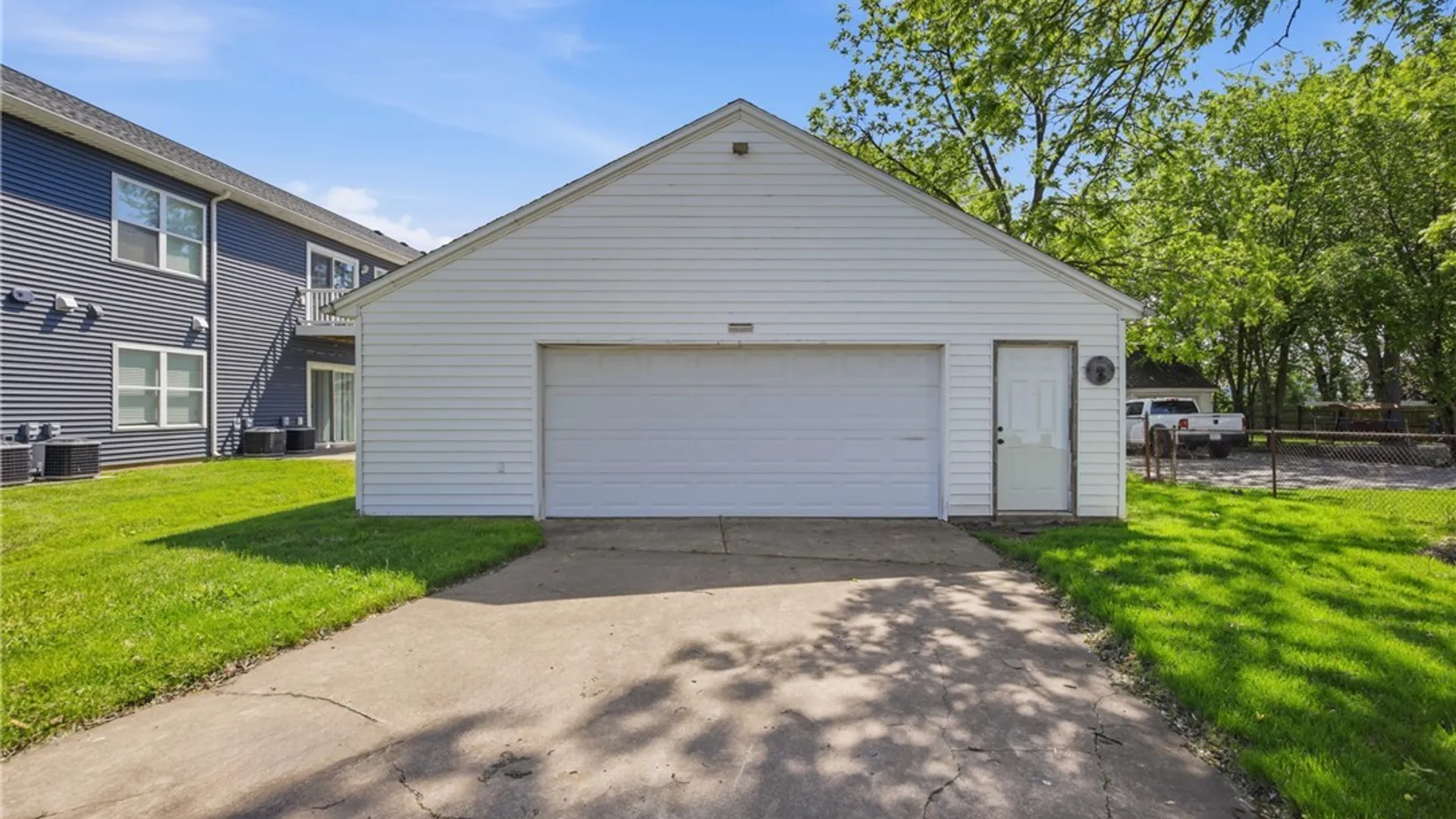 Property at 389 Delaware Street, Tonawanda, NY 14150 2