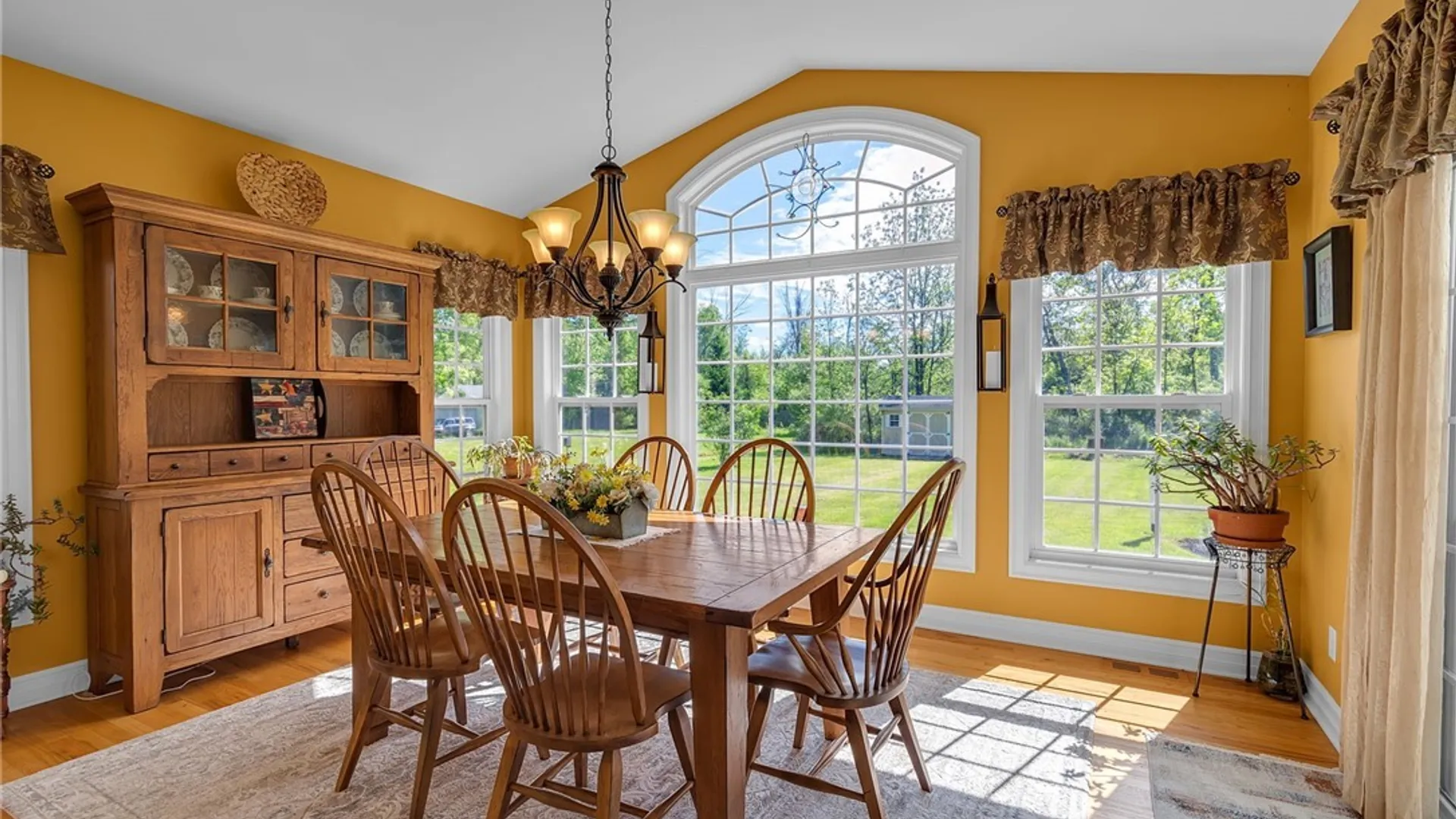 Property at 6361 Main Road, Pendleton, NY 14094 18
