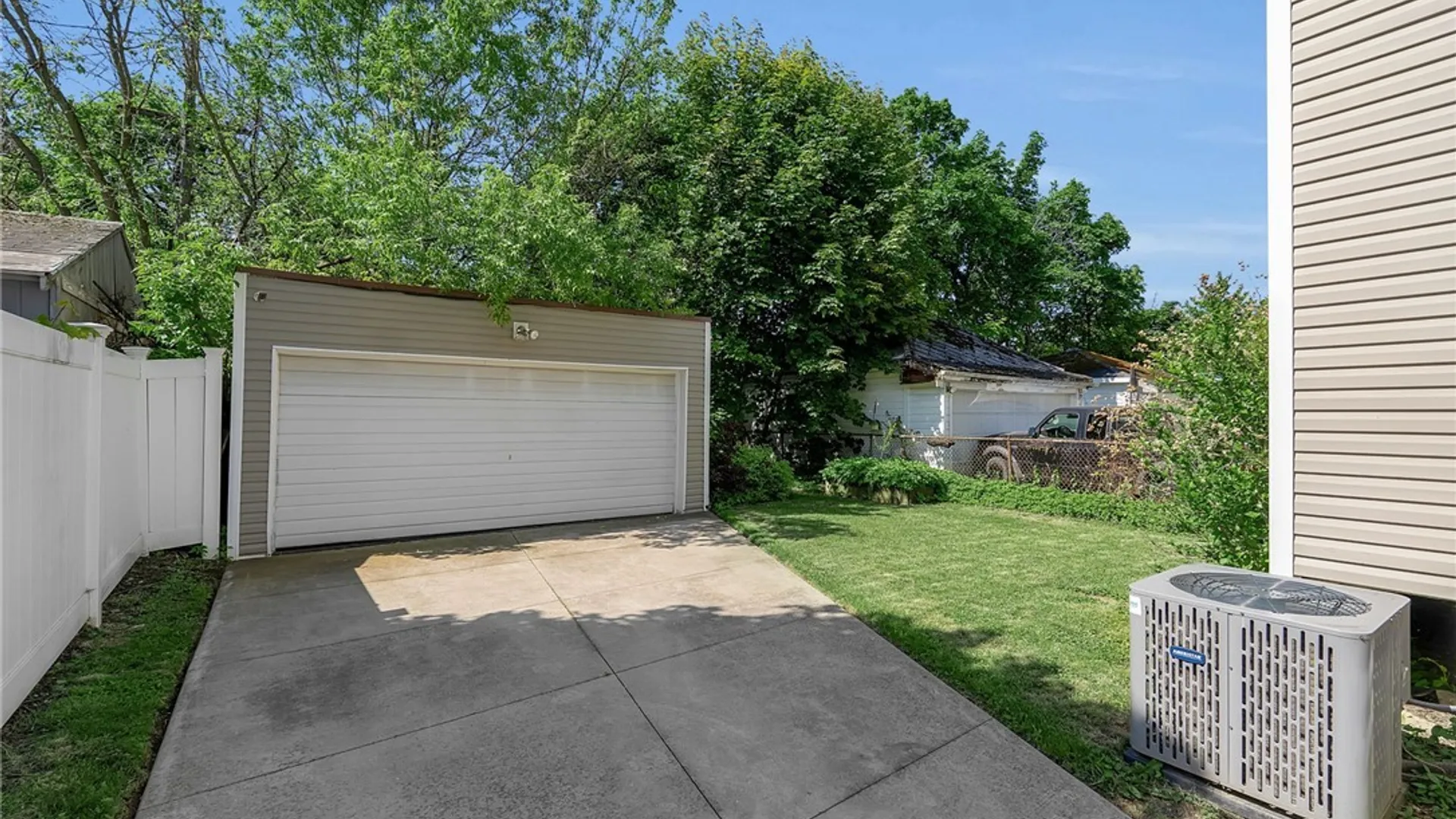 Property at 655 Lisbon Avenue, Buffalo, NY 14215 40