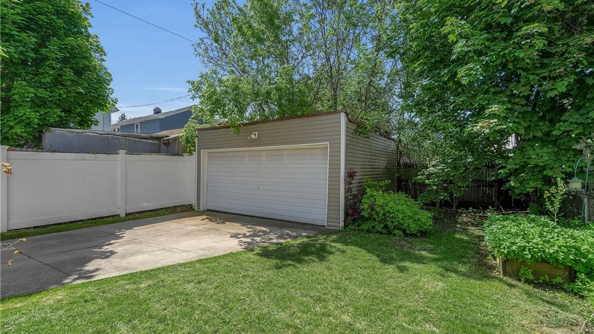 Property at 655 Lisbon Avenue, Buffalo, NY 14215 41