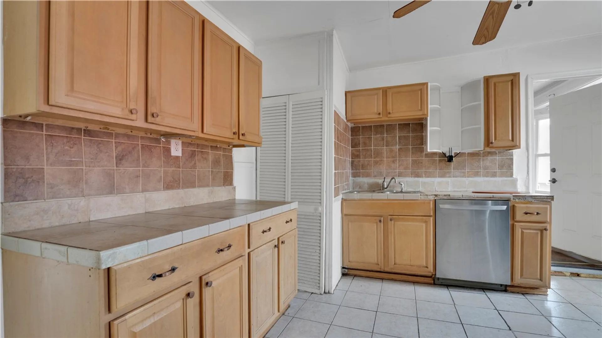 Property at 764 Jay Street, Rochester, NY 14611 11
