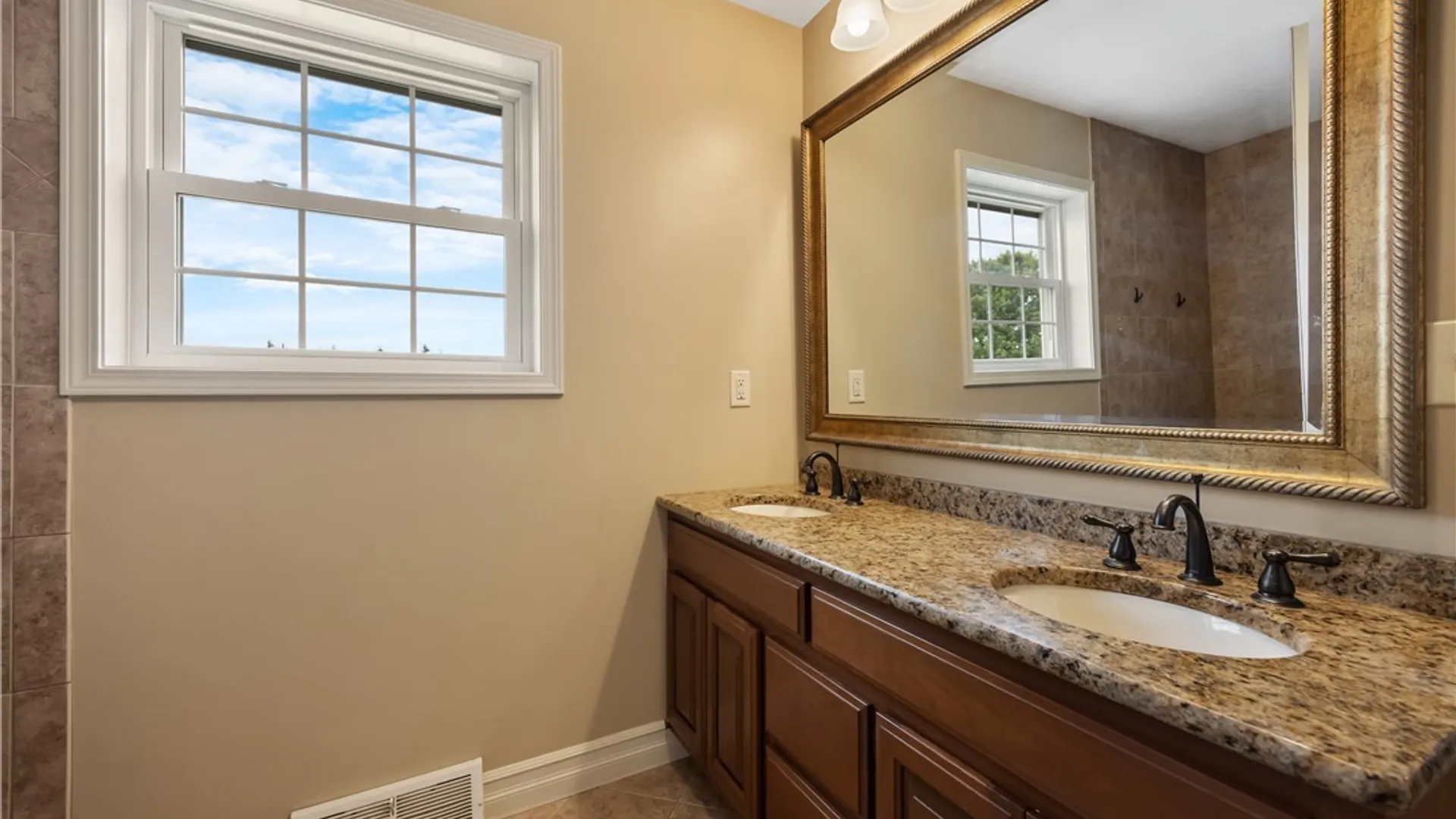 Property at 114 Willow Tree, Oneida, NY 13421 31