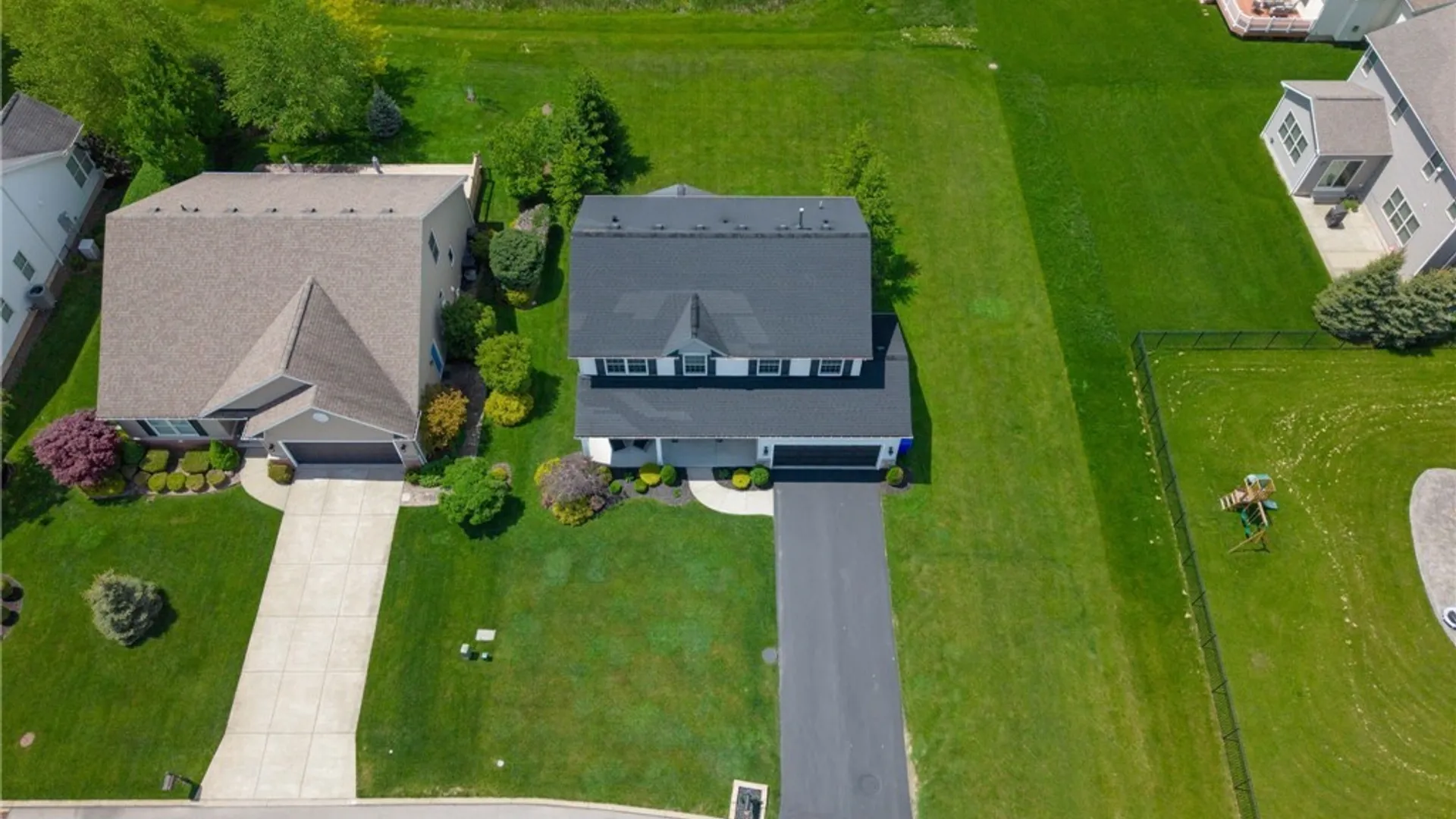 Property at 9467 Kristina Circle, Clarence, NY 14032 43