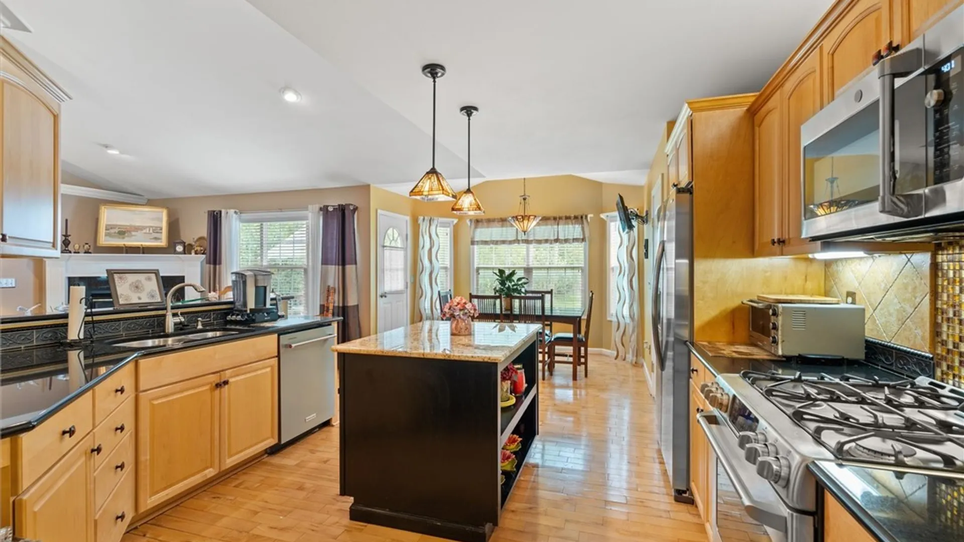Property at 3161 Captiva Court, Lysander, NY 13027 9